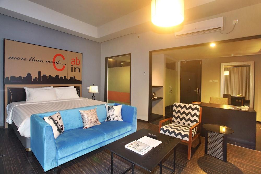Cabin Hotel Джакарта Экстерьер фото