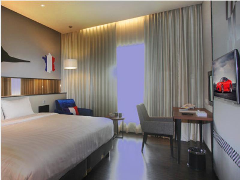 Cabin Hotel Джакарта Экстерьер фото