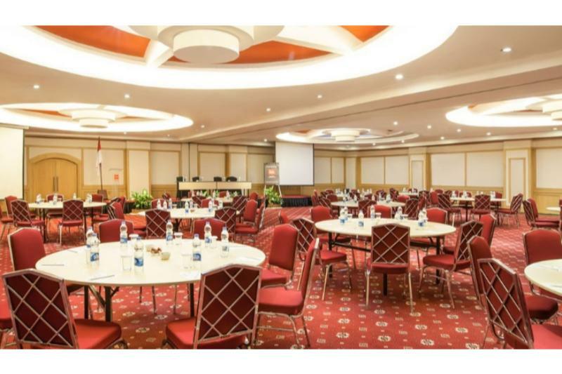 Cabin Hotel Джакарта Экстерьер фото