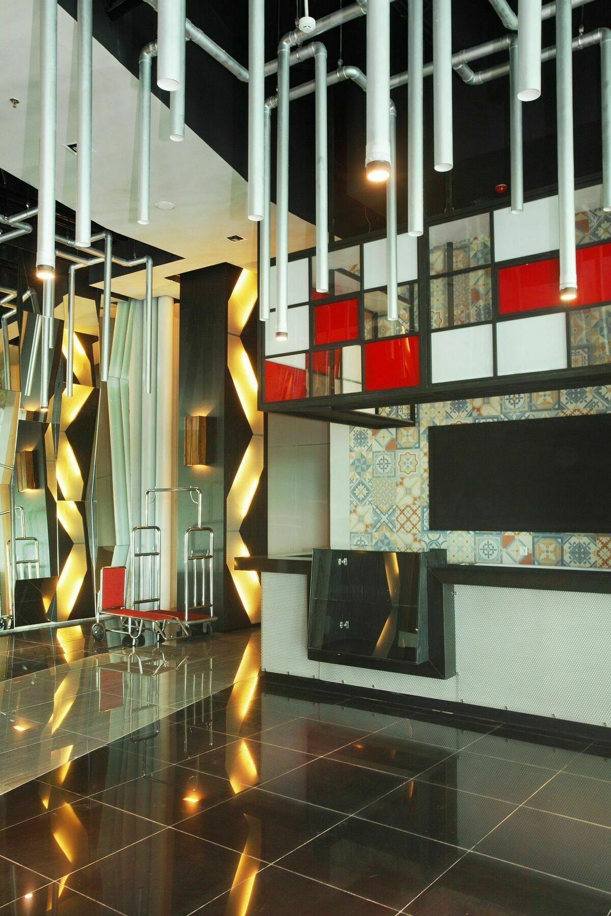Cabin Hotel Джакарта Экстерьер фото